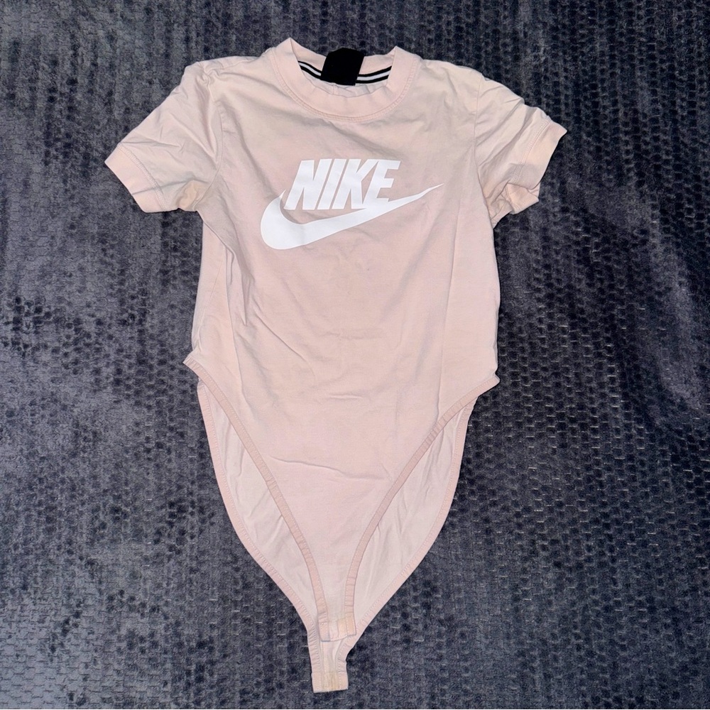 Nike High-leg Bodysuit Womenswear Sport Fashion Bodysuit Size M